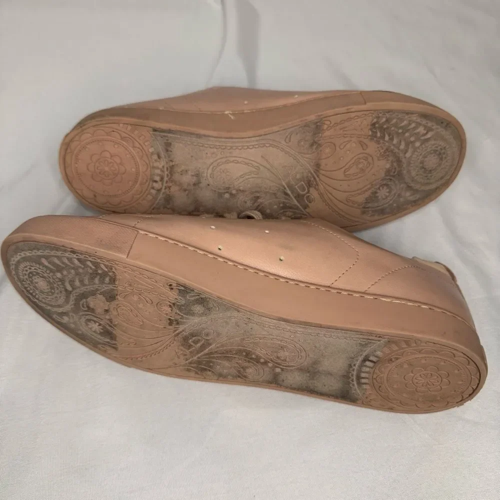N/A pink aldo